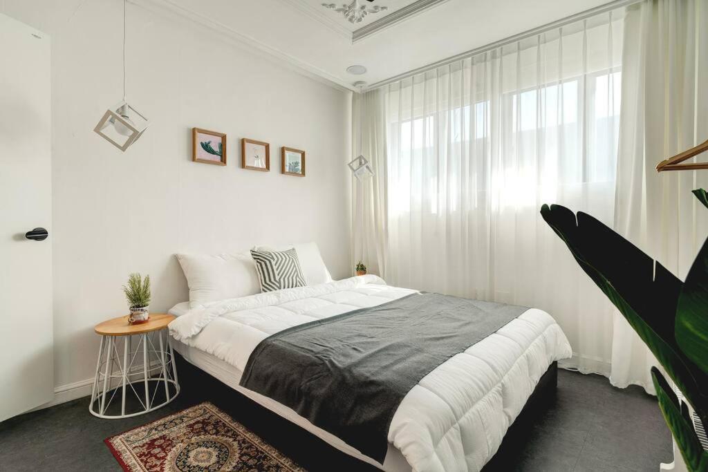 Hongdae 4Bed Room House Seoul Exterior photo